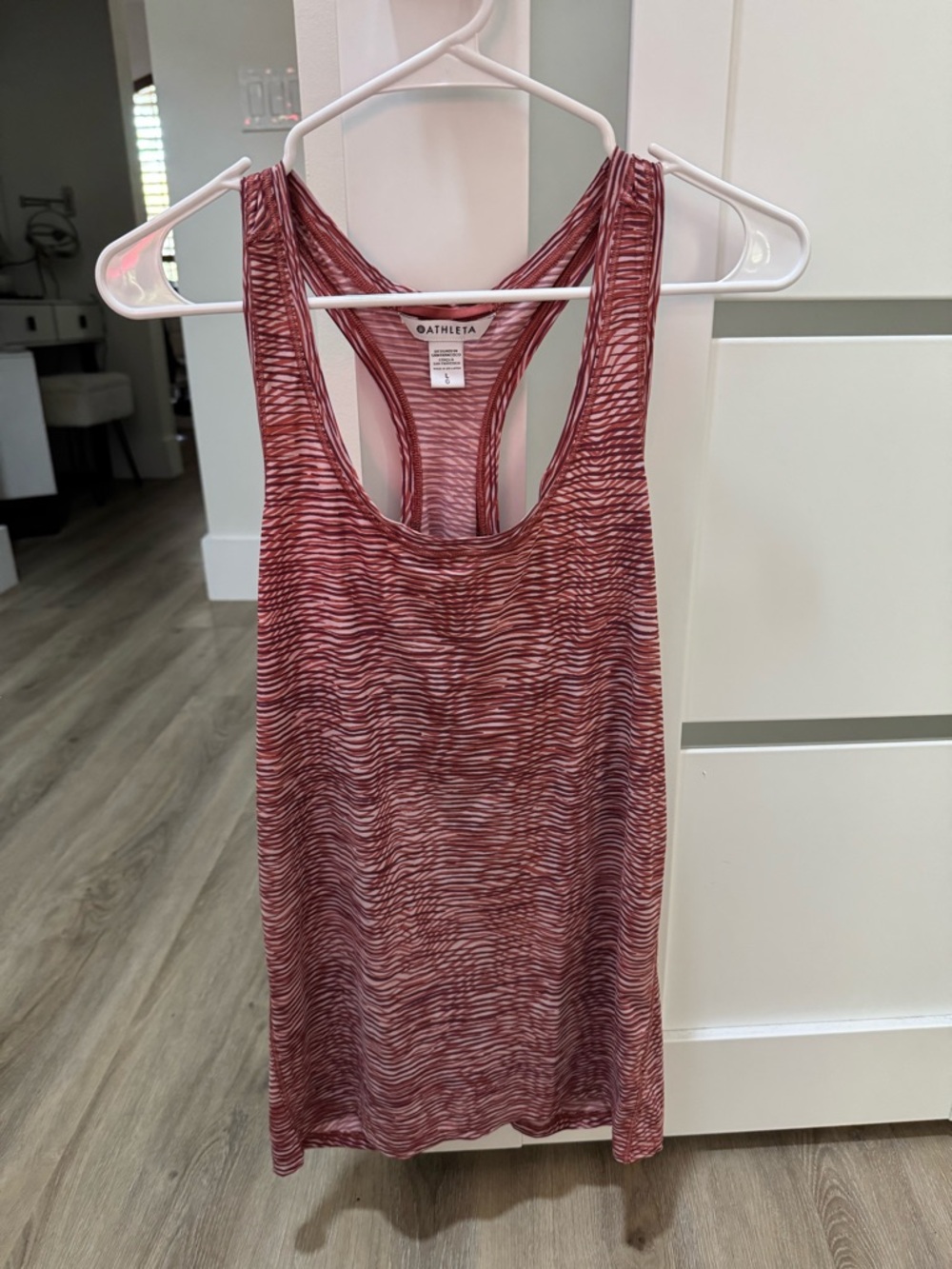 Athleta Workout Tank – Wavy Stripe Print – Size (L)